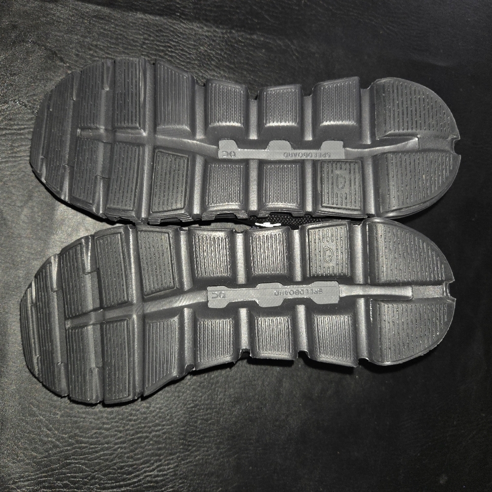 On Running Walking Sneakers Cloud 6 Men Size 7.5 - Picture 5 of 12